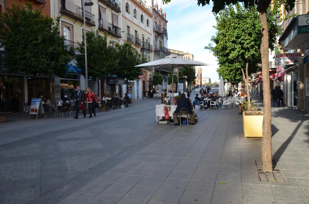 Apartamento San Jacinto Sevilla Exterior foto